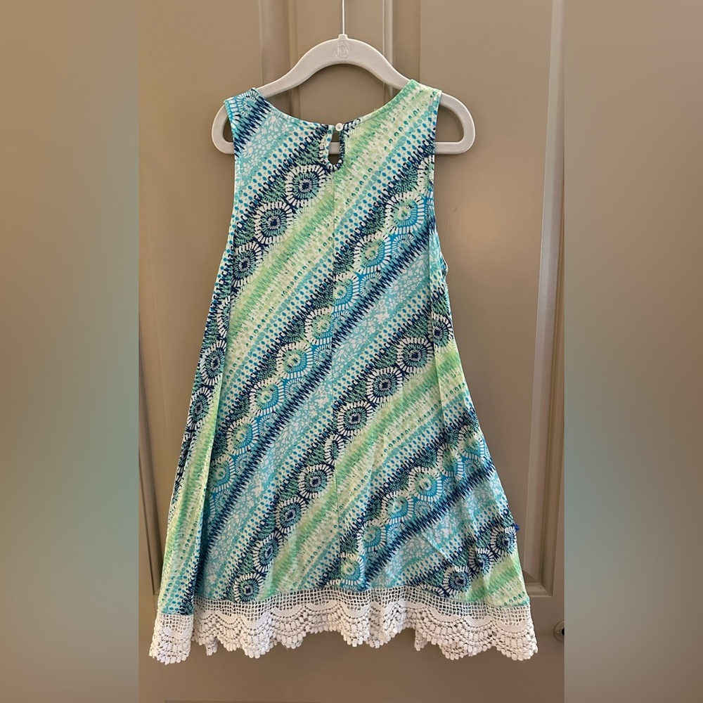 Spring dress - Picture 3 of 3